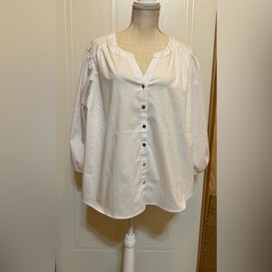 Adrienne Vittadini Sz 2X White Blouse NWT😊😊